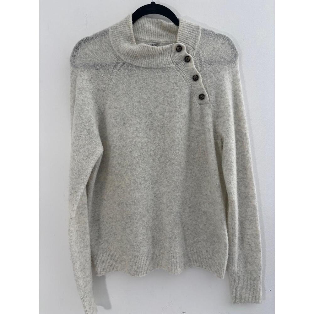 J. Crew Women’s Small Off White/Grayish Long Sleeve Soft Casual Sweater Fitted